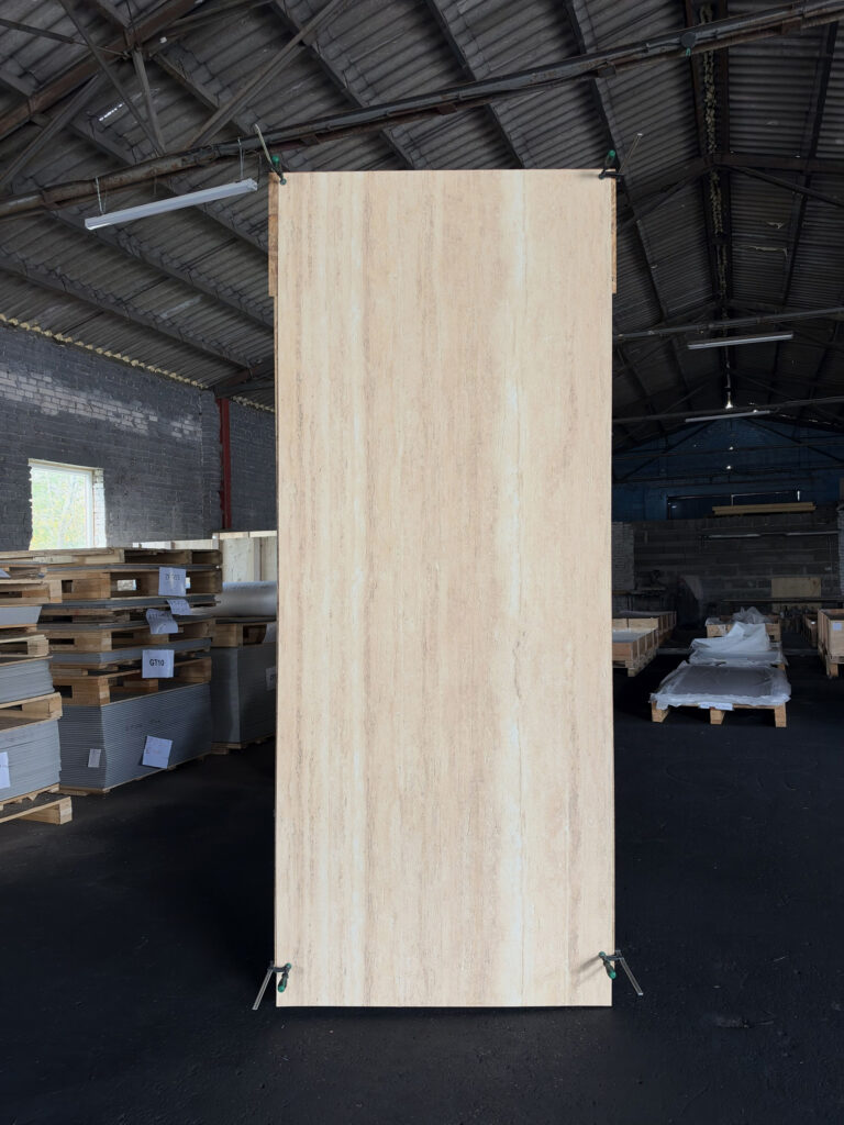 Płyta 300 × 120 cm — zdjęcie z naszego magazynu