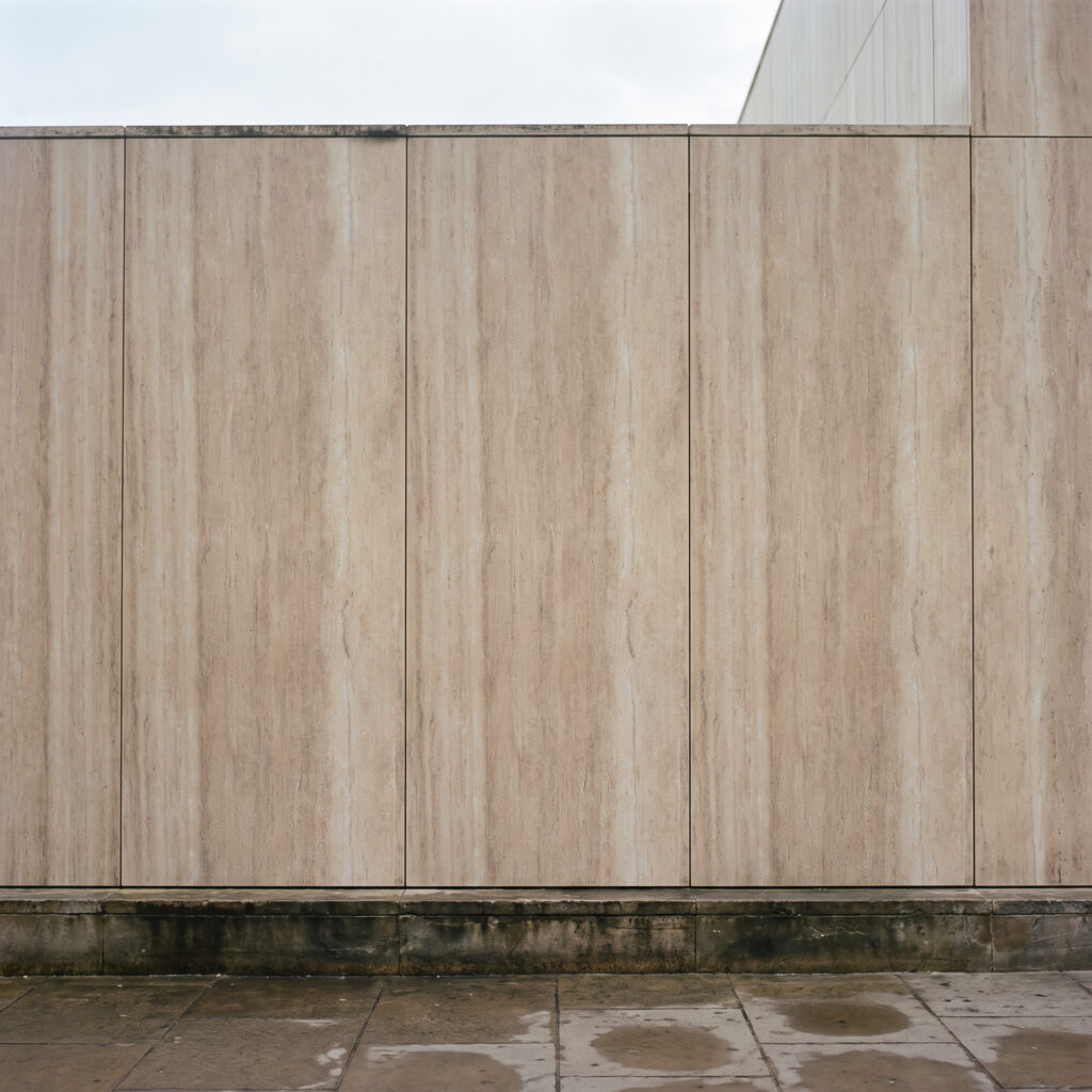 Linear Travertine Roman Yellow rdzawobeżowy